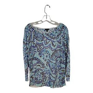 Talbots cotton knit top women’s M Mosaic print - Blue & White - golden button